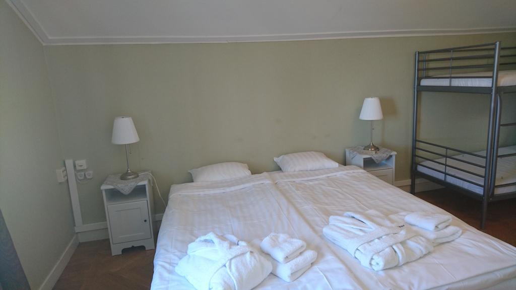 Bed and Breakfast Kaggeholms Slott Ekero Екстер'єр фото